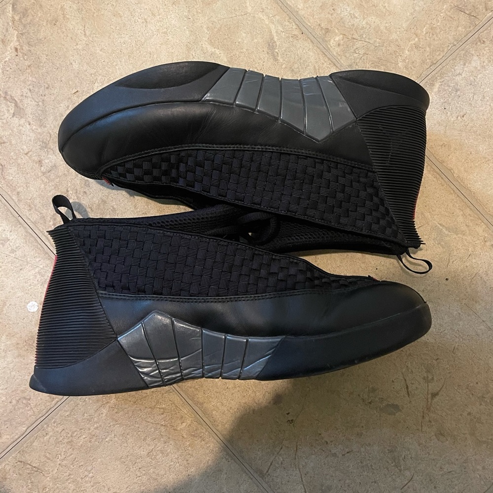 Jordan 15 black/red